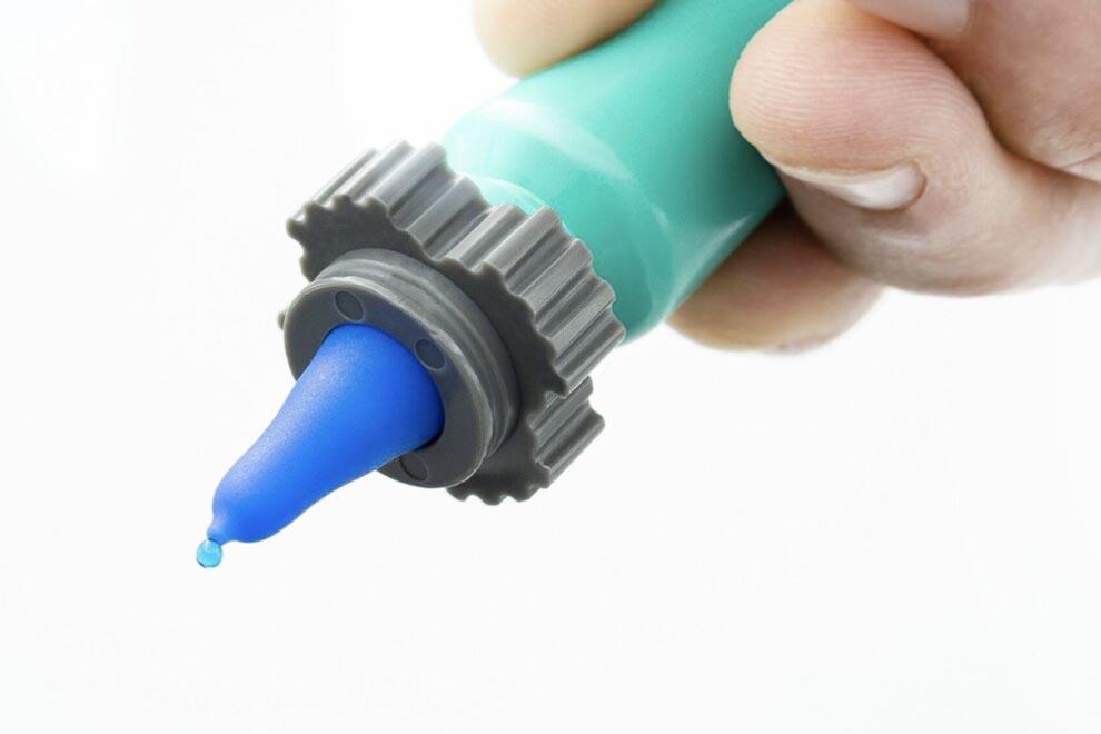 Eye Dropper Inventions NanoDropper: Save Big on Expensive Eye Drops by Making Drops Smaller ...